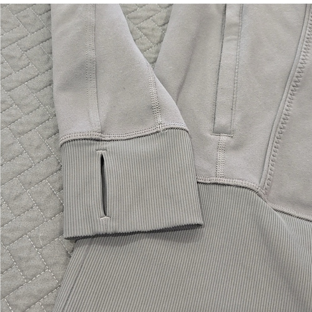 Lululemon gray zip jacket - Picture 2 of 8